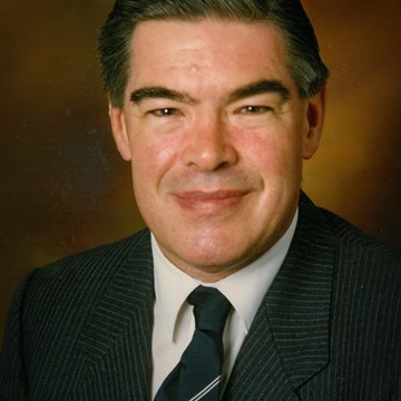 Ian M Aitken