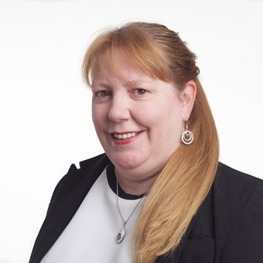 Hilary Salt, FIA