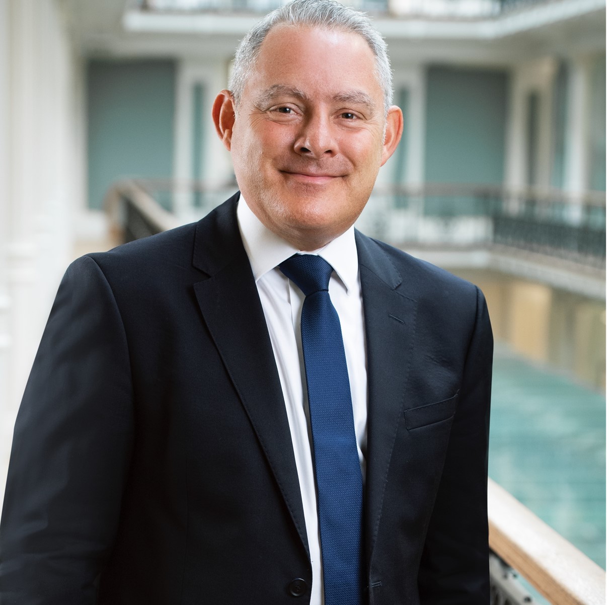 Dr Daniel Summerfield